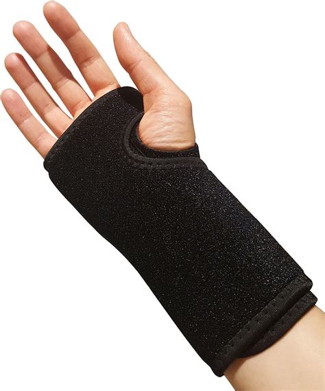 Wrist brace amazon - Product description. The patented thumb support helps prevent and relieve wrist pain associated with cts, arthritis and tendonitis by encouraging proper, ergonomic hand and wrist position, with added stability and support for your thumb. The thumb support features a flexible support splint, washable, breathable cotton material for all day comfort.